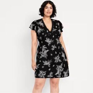 Old Navy Black and White Floral Mini Dress